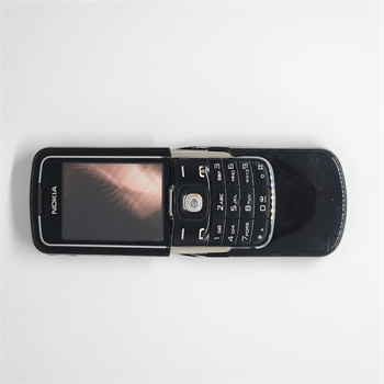 Nokia 8600 Luna (95%)